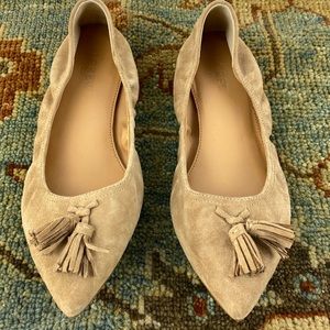 J. Crew Flats Lottie Tan Suede Tassel Leather Point size 8.5 EUC